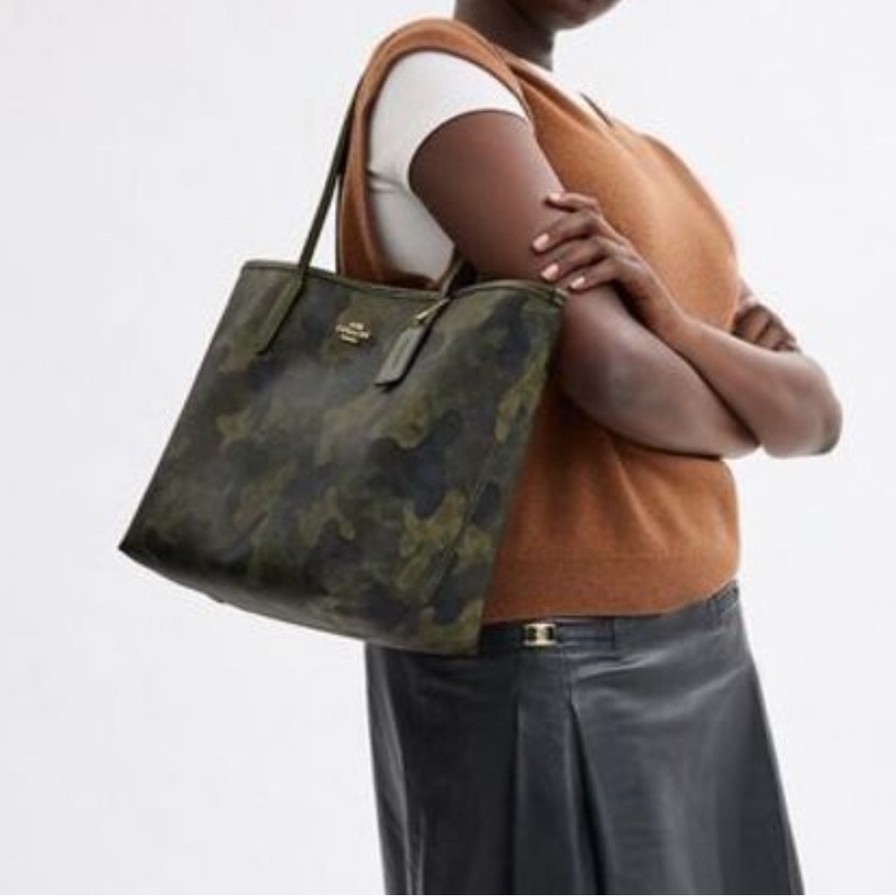 NWT Coach City Tote Bag In Signature Camo Print CV953 - Picture 2 of 7